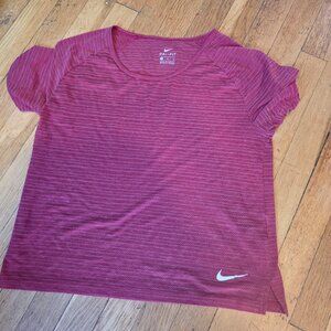 Dark Pink Nike Dri-fit women's mesh cropped short sleeve tee, medium (M)
